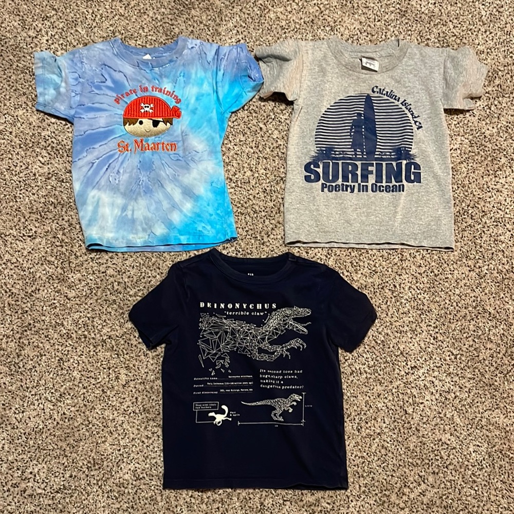 Lot of boys tees